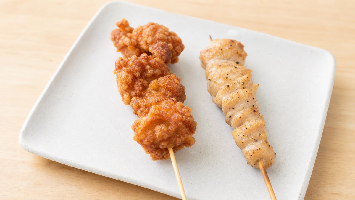 からあげ串と焼き鳥(塩)の比較イメージ