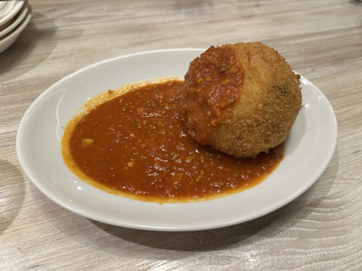 カプリチョーザのライスコロッケ（実際に注文した写真）